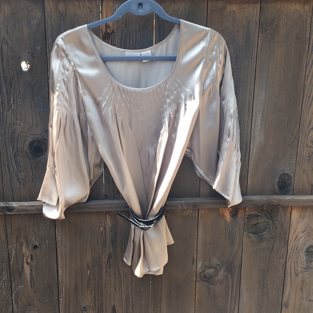 Spiegel size 6 silver top